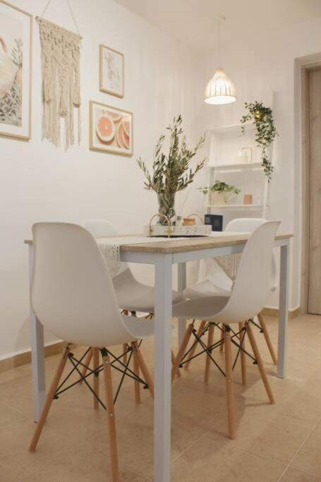 Myrtus Guest House Myrties Екстериор снимка